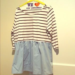 Motherhood Destination Maternity 3/4 Sleeve Top